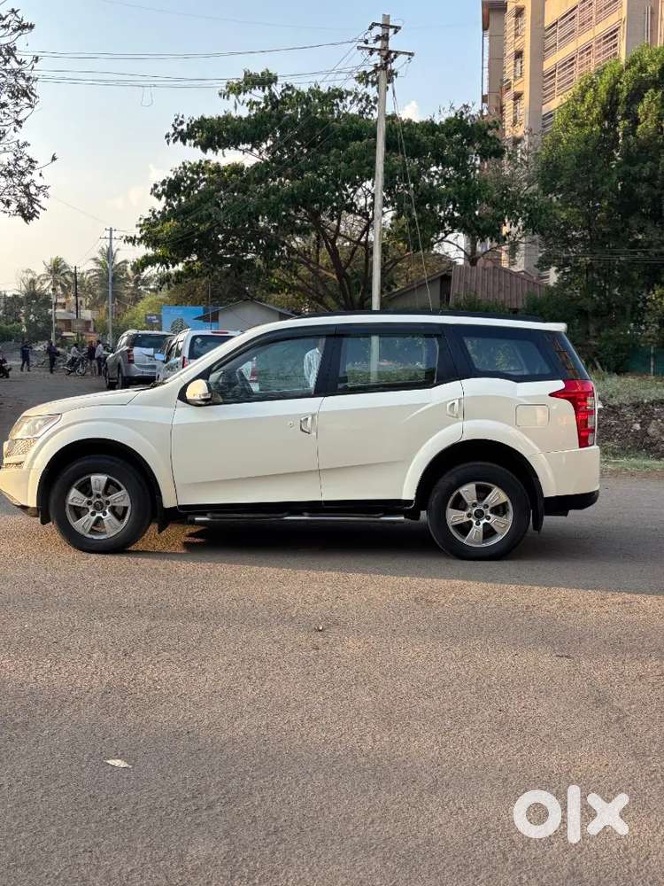 Mahindra Xuv500 W8 2012