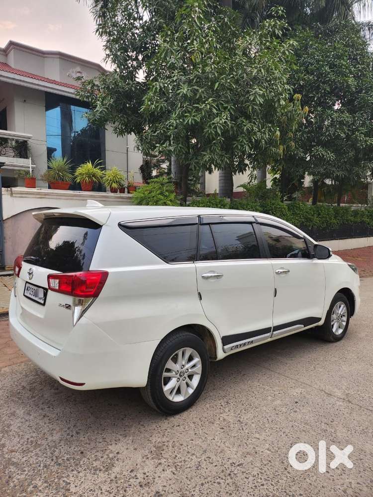 Toyota Innova Crysta 2.4 Zx Mt, 2017, Diesel