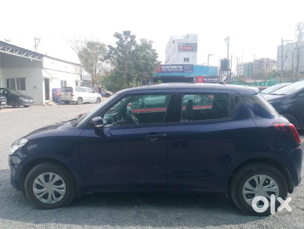 Maruti Suzuki Swift Vvt Vxi, 2022, Petrol