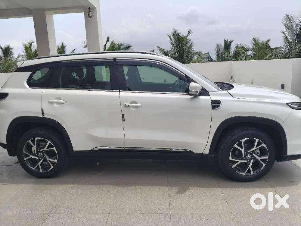 Toyota Urban Cruiser Hyryder 2024 Petrol 15500 Km Driven