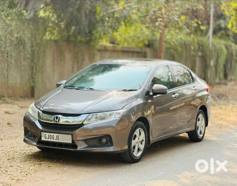 Honda City V At Sunroof, 2015, Petrol