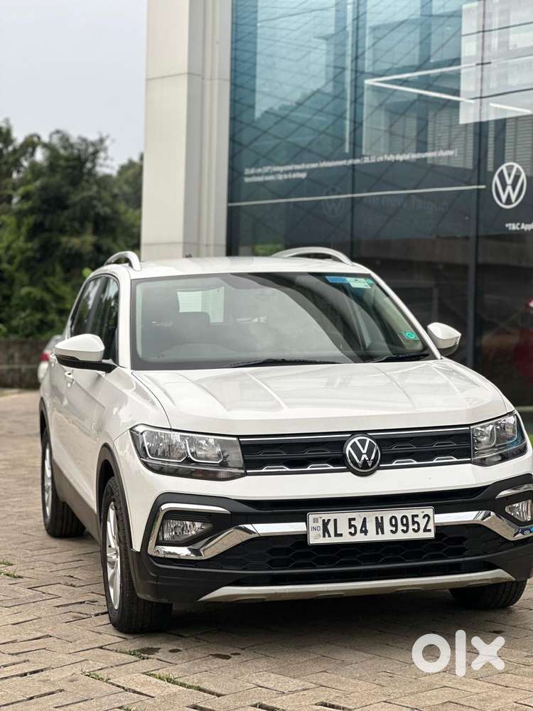 Volkswagen Taigun 1.0 Tsi Highline At, 2022, Petrol