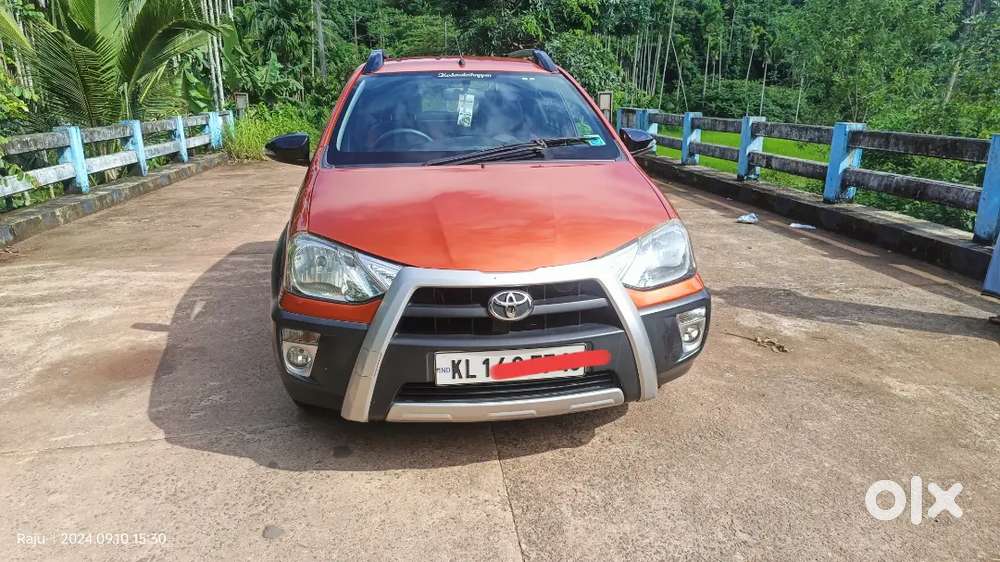 Toyota Etios Cross 2016