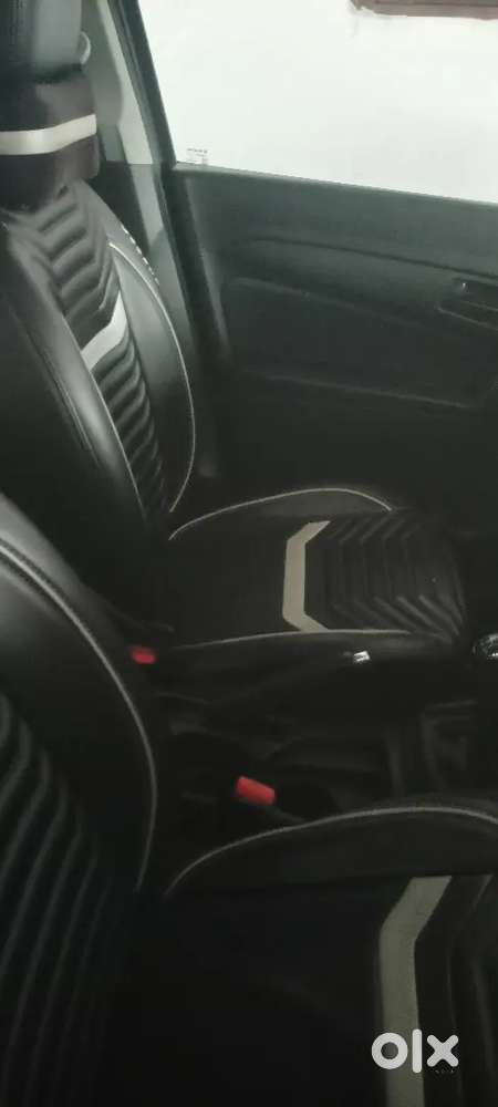 Maruti Suzukivitara Brezza 2020 Diesel 120000 Km Driven