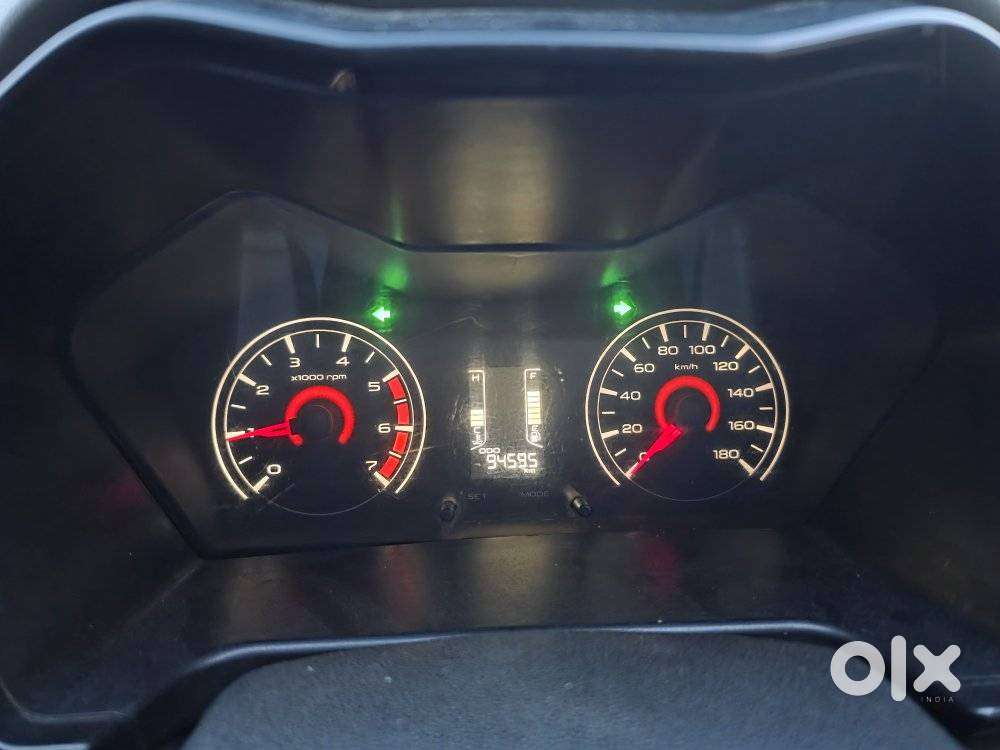 Mahindra Kuv 100 2016-2017 Mfalcon G80 K4 Plus, 2016, Diesel