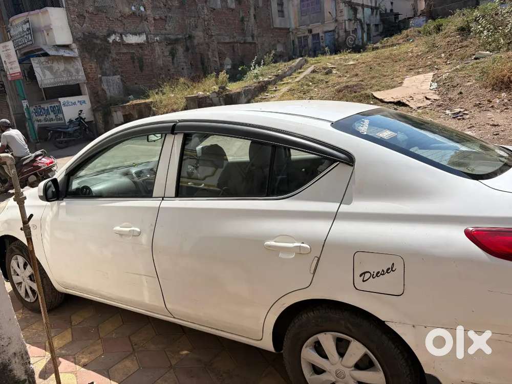 Nissan Sunny 2013 Diesel 99000 Km Driven
