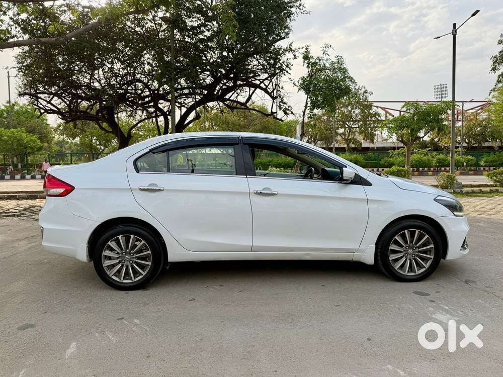 Maruti Suzuki Ciaz Smart Hybrid Alpha , 2019, Petrol