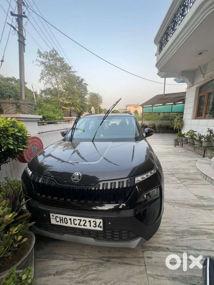 Skoda Kylaq Petrol 2025 Signature