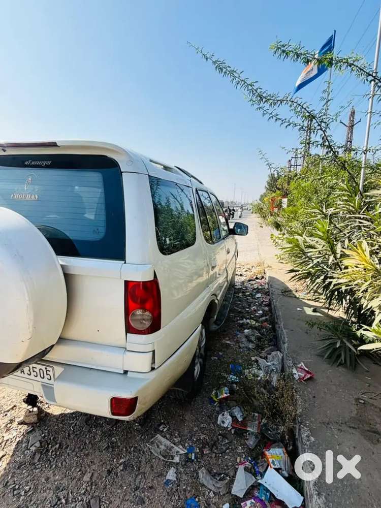 Tata Safari 2011 Diesel 20000 Km Driven