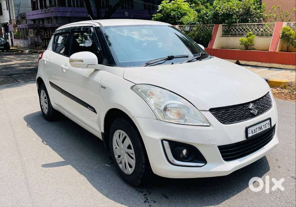 Maruti Suzuki Swift Vxi + Manual, 2015, Petrol