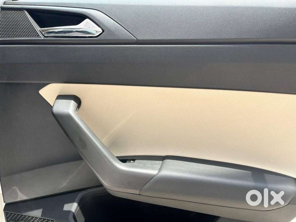 Skoda Slavia 1.0 Tsi Style, 2024, Petrol