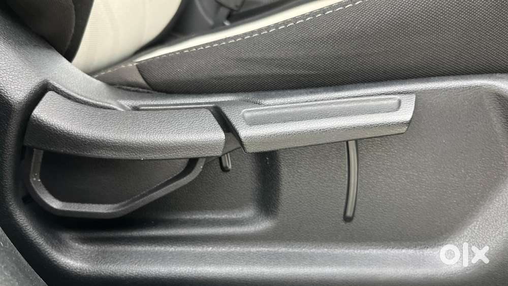 Hyundai Venue 1.2 S (o), 2025, Petrol