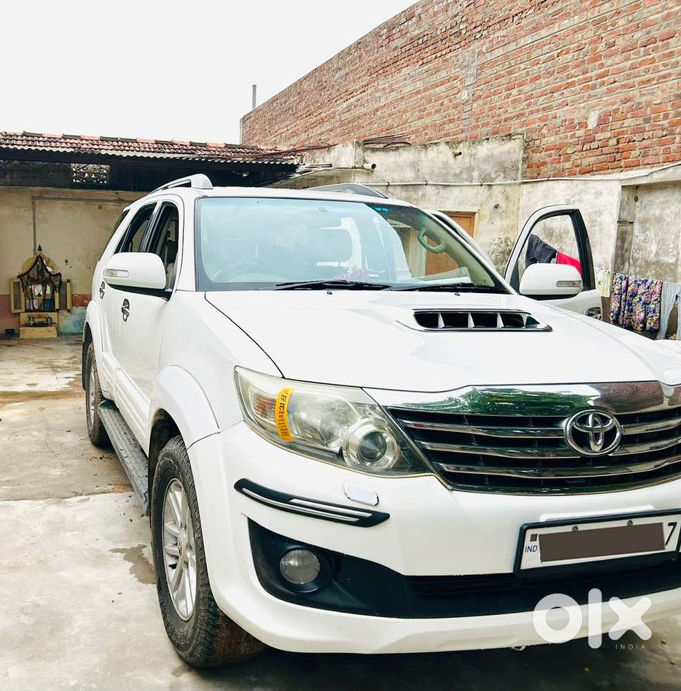 Best Condition Toyota Fortuner Diesel 2014