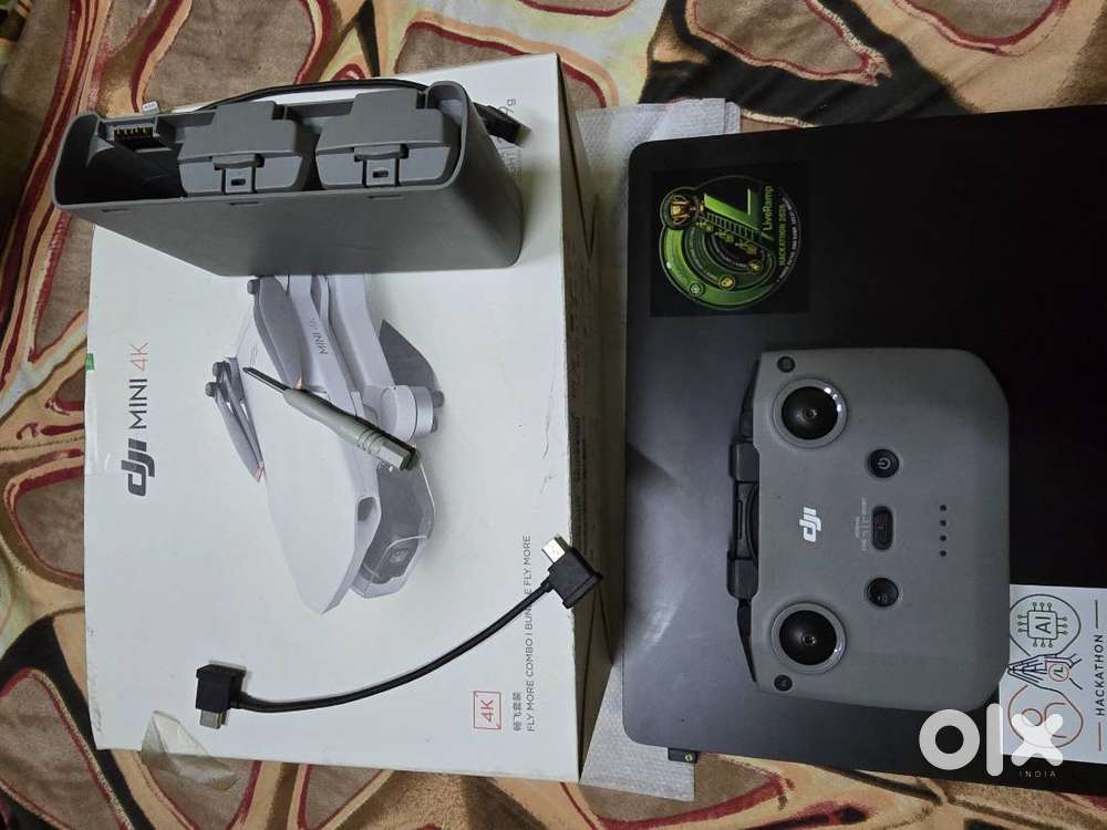 DJI RC N1 Remote+2 Batteries+ Charging Hub + Original Box