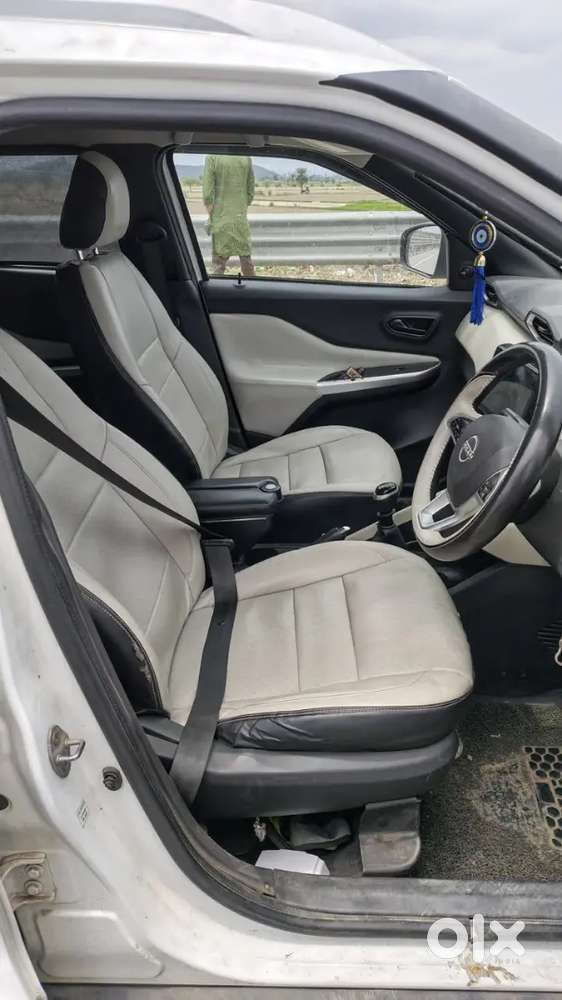 Nissan Magnite Xe 2023 Variant