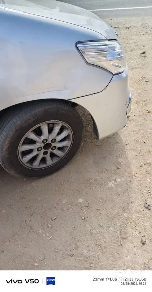 Well Maintained Single Handed Toyota Innova 2.5 Vx 2012 - 8seater