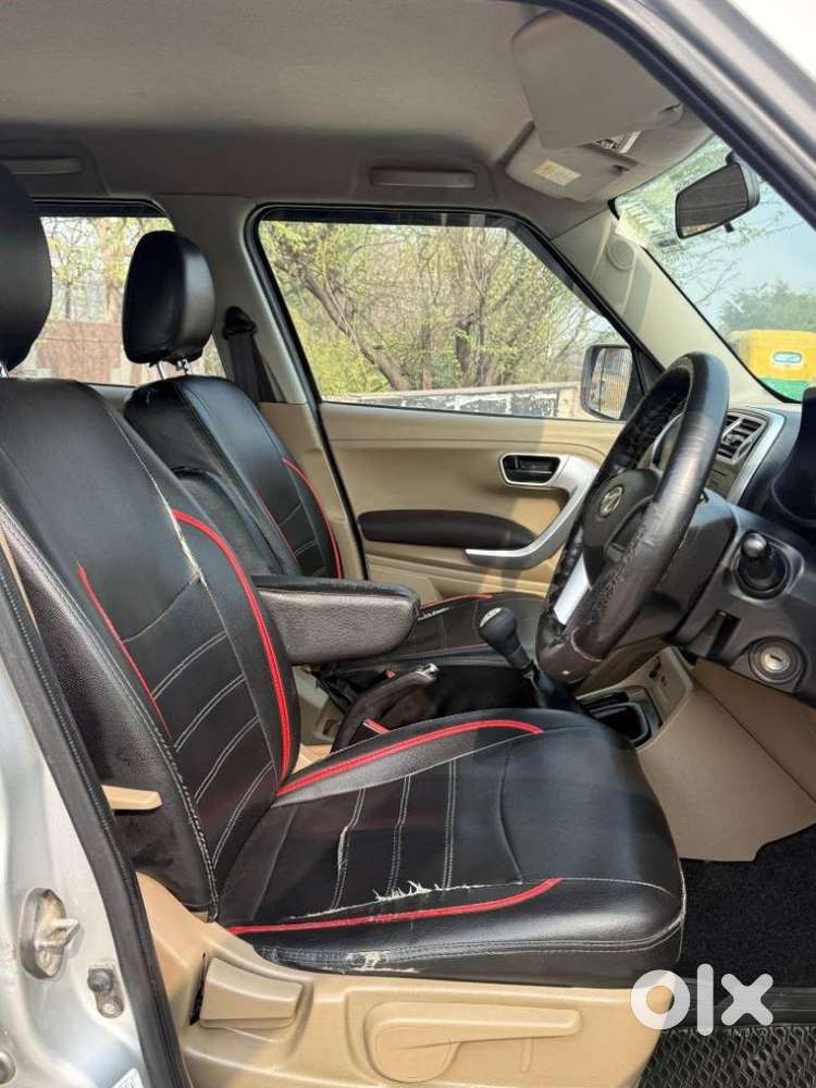 Mahindra Tuv 300 Mhawk100 T8, 2018, Diesel