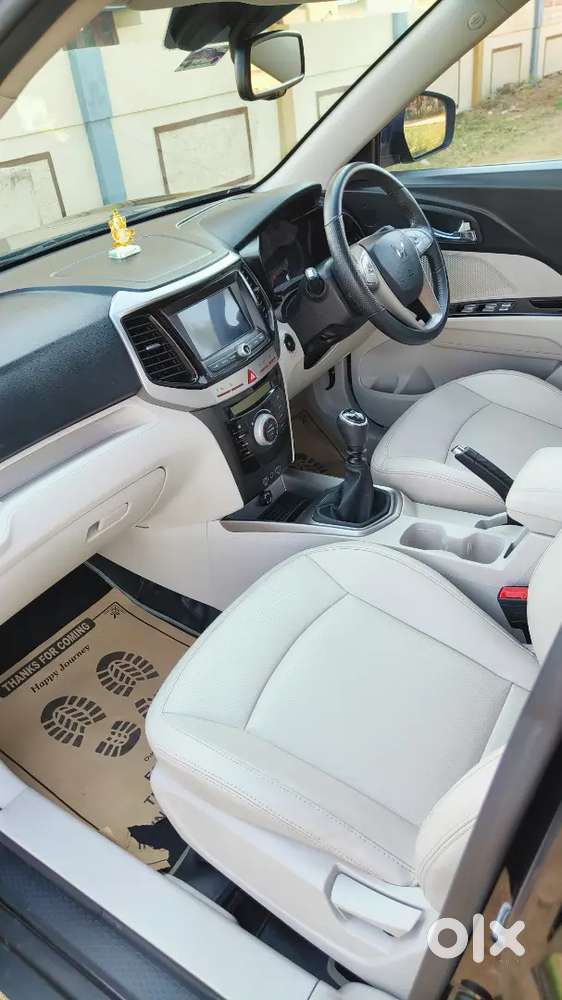 Mahindra Xuv 300 W8 Optional