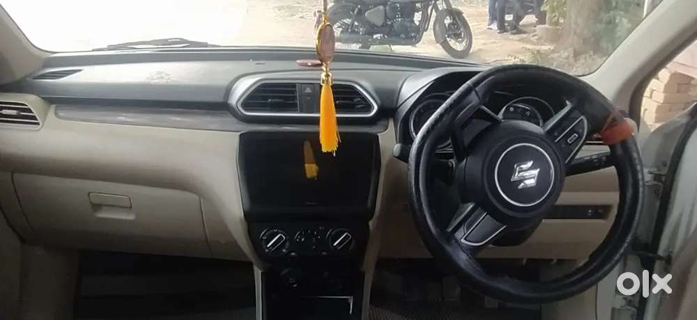 Maruti Suzuki Dzire Vxi 2024 Petrol 42000 Km Driven