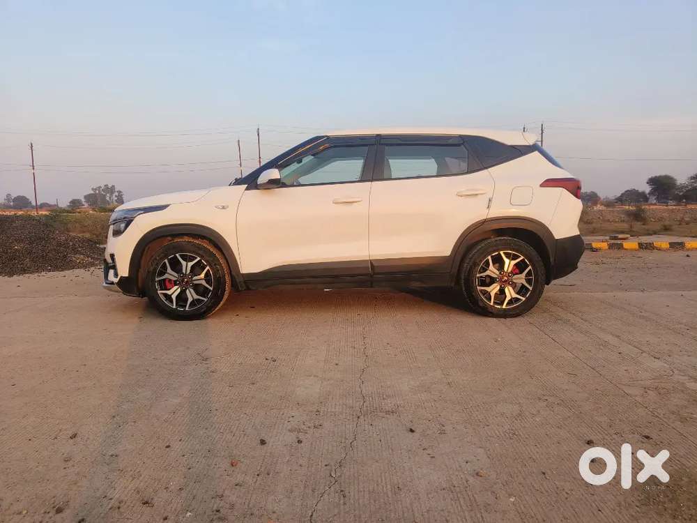 Kia Seltos 2020 Hte Diesel White - Single Hand Driven - Good Milleage