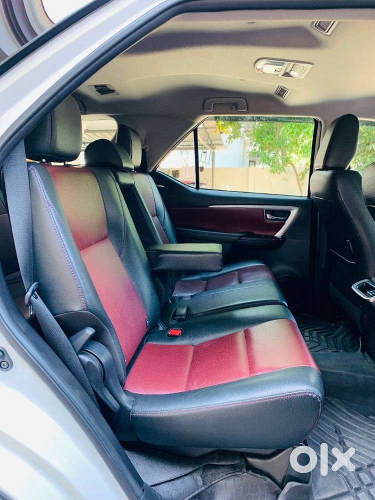 Toyota Fortuner Legender 4x2 At 2.8, 2023, Diesel