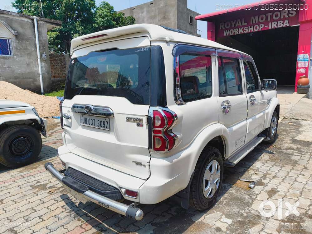 Mahindra Scorpio S3, 2018