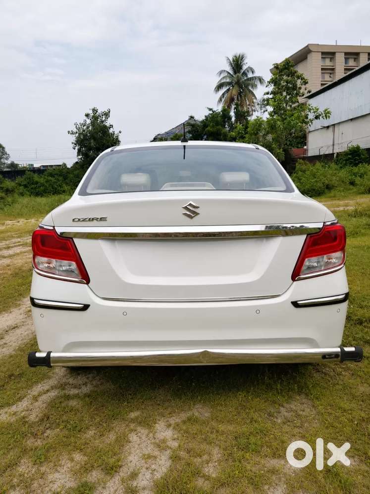 Maruti Suzuki Dzire 1.2 Vxi, 2023, Petrol
