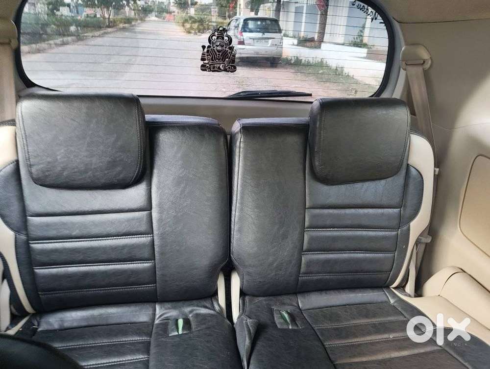 Toyota Innova [ ] 2.5 V Diesel 7 Str, 2014, Diesel