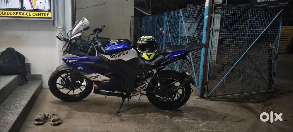 Yamaha R15 bs4 2018 bike