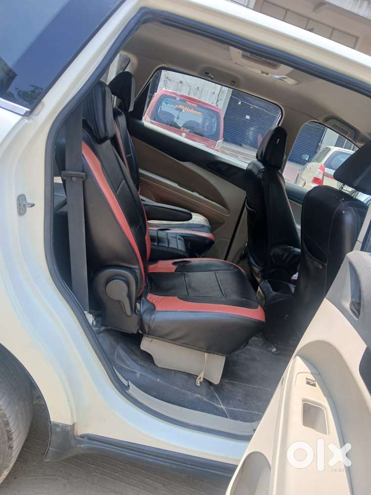 Mahindra Marazzo M2, 2019, Diesel