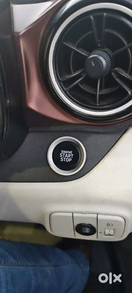Hyundai Aura 1.2 Petrol 2020