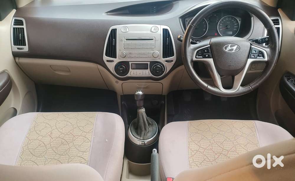 Hyundai I20 Sportz 1.2 Bs-iv, 2011, Petrol