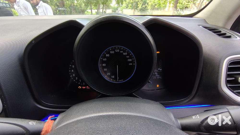 Hyundai Venue, 2021, Petrol