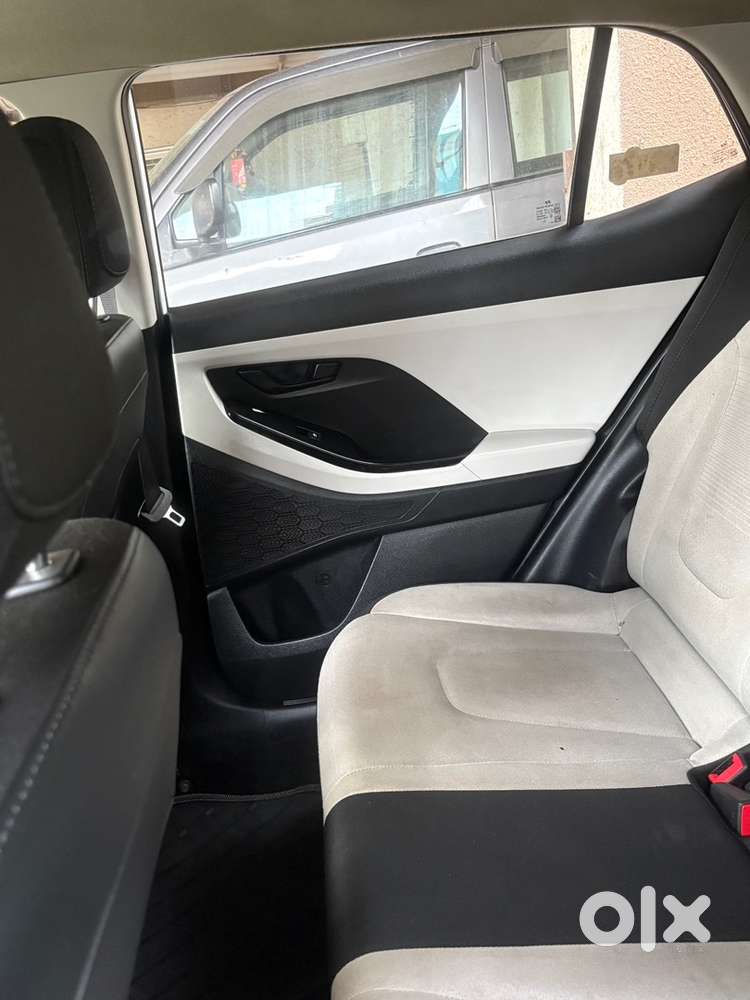 Hyundai Creta Ex- Mt 2022 Diesel 39500 Km Driven