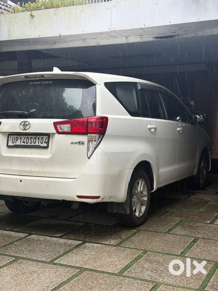 Toyota Innova Crysta 2018