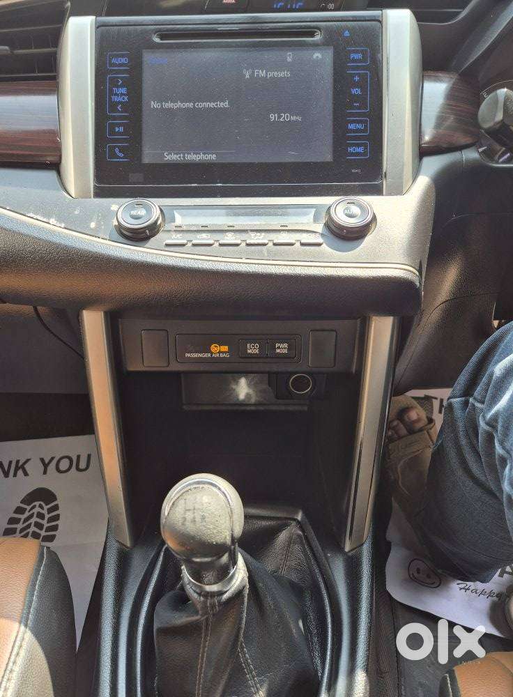 Toyota Innova Crysta 2.4 Vx Mt 8s, 2016, Diesel