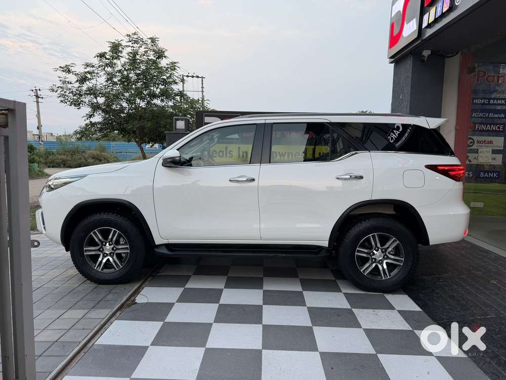 Toyota Fortuner 3.0 4x2 Automatic, 2020, Diesel