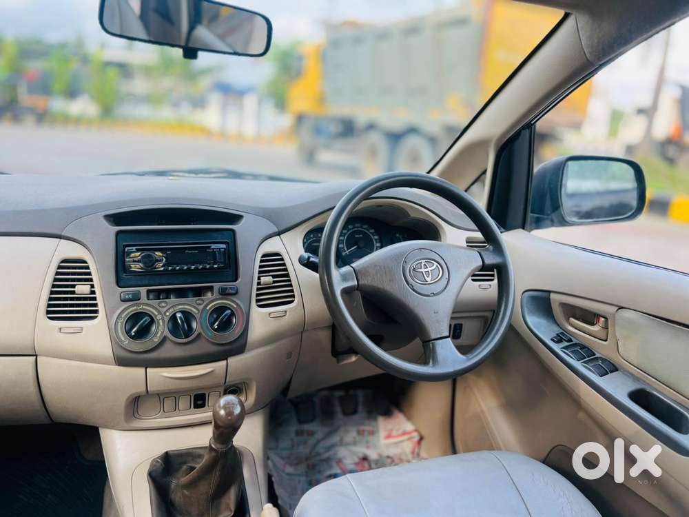 Toyota Innova 2.5 G (diesel) 7 Seater, 2009, Diesel