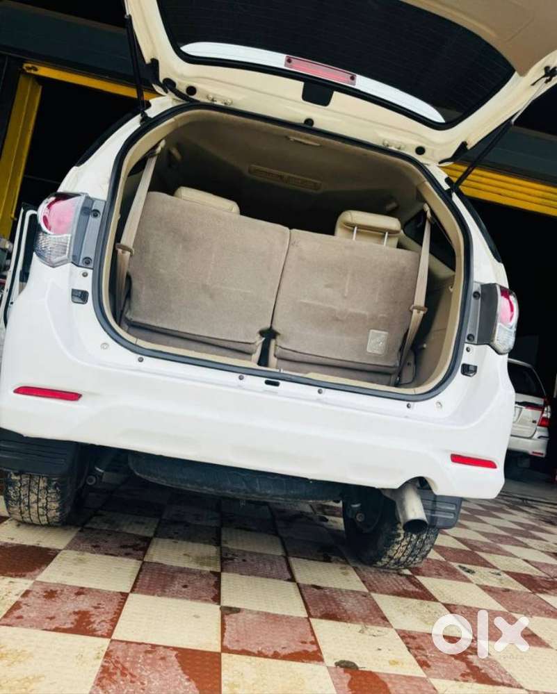 Toyota Fortuner 3.0 4x2 Automatic, 2013, Diesel