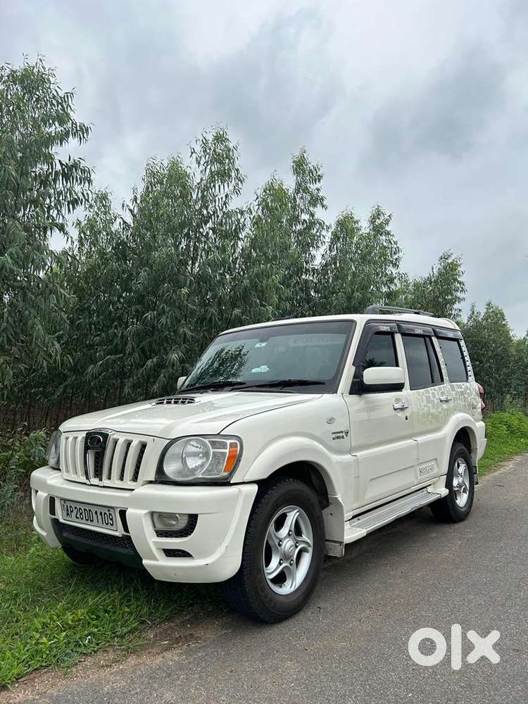 Mahindra Scorpio 2010 Diesel Well Maintained