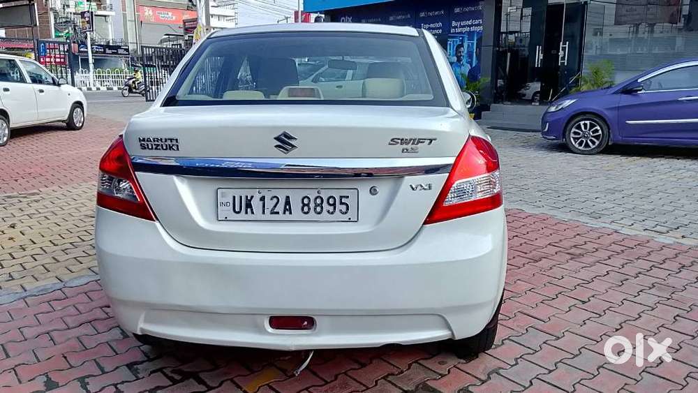 Maruti Suzuki Swift Dzire 1.2 Vxi Bsiv, 2013, Petrol