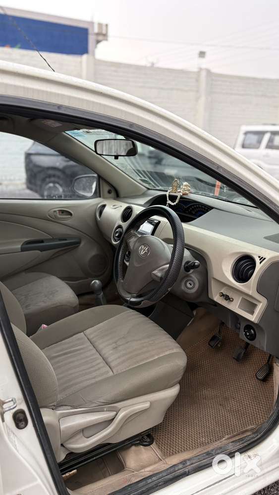 Toyota Etios 2013-2014 G Sp, 2016, Petrol