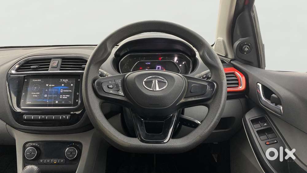 Tata Tiago Xza Plus, 2020, Petrol