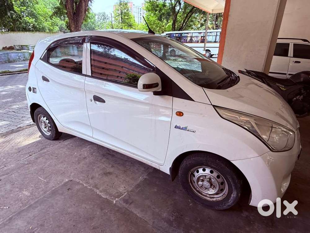 Hyundai Eon 2012 Petrol + Lpg 84400 Km Driven