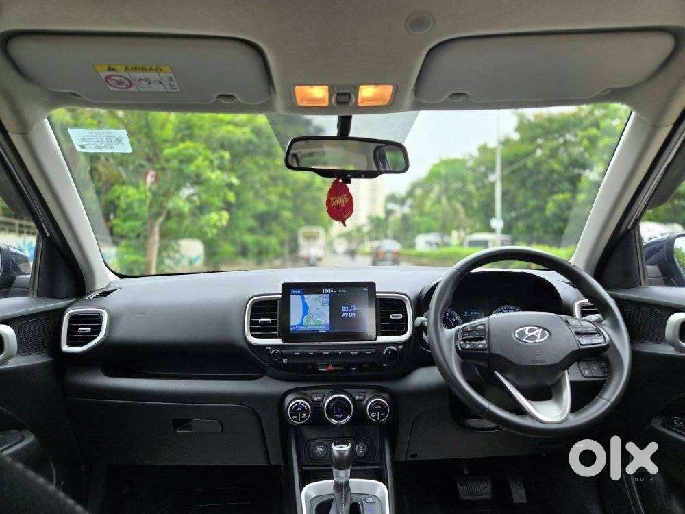 Hyundai Venue S Turbo Dct, 2020, Petrol