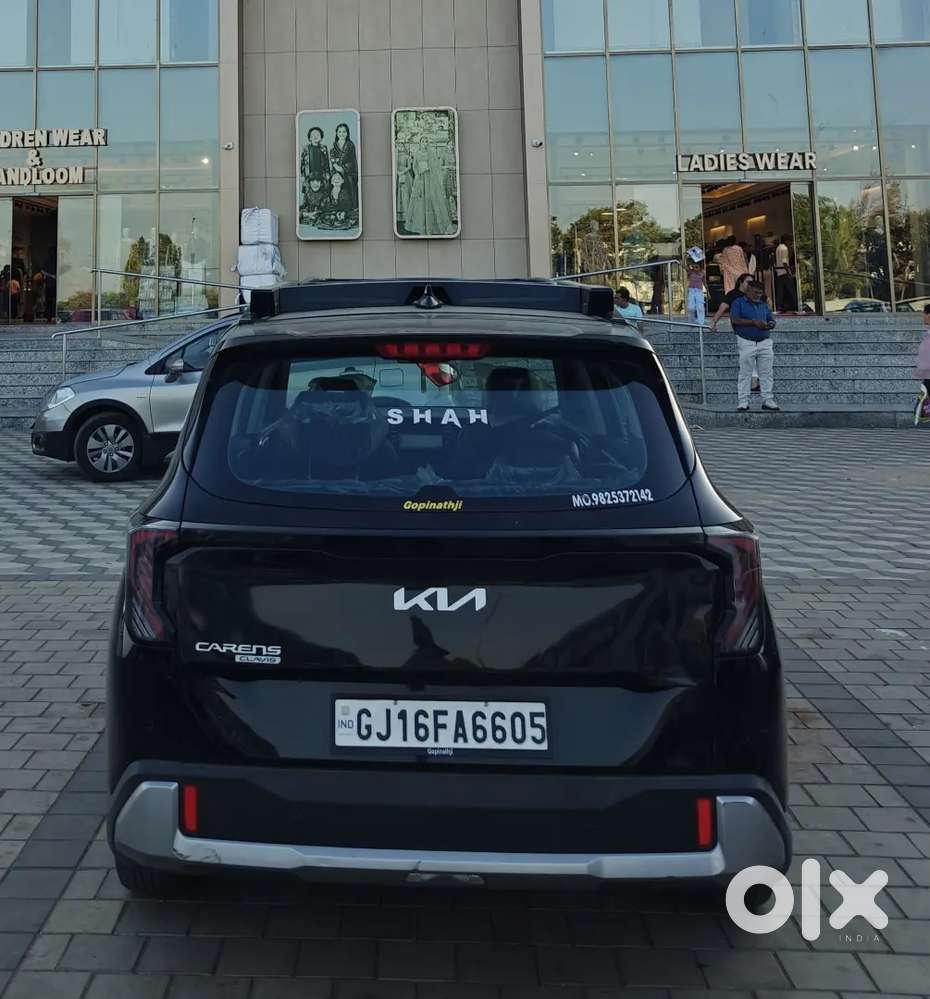 Kia Carens Clavis 2025 Cng & Hybrids 19000 Km Driven