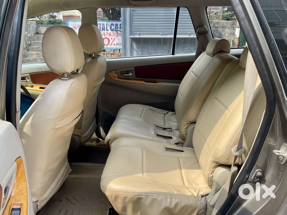 Toyota Innova 2.5 Vx 8 Str, 2009, Diesel