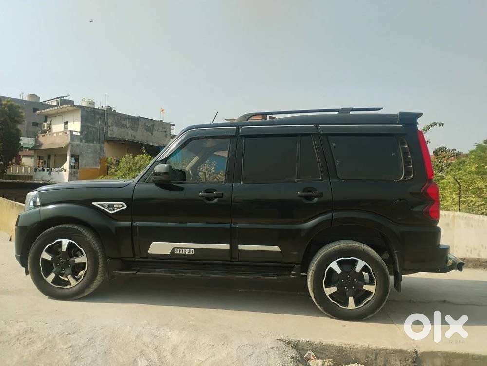 Mahindra Scorpio Classic 2.2 S 11 Mt 7 Cc, 2023, Diesel