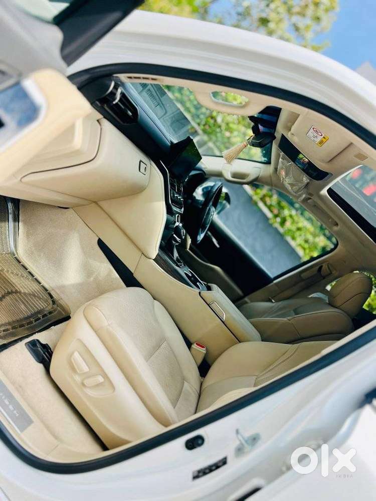 Toyota Land Cruiser 3.3 Zx Diesel, 2022, Diesel