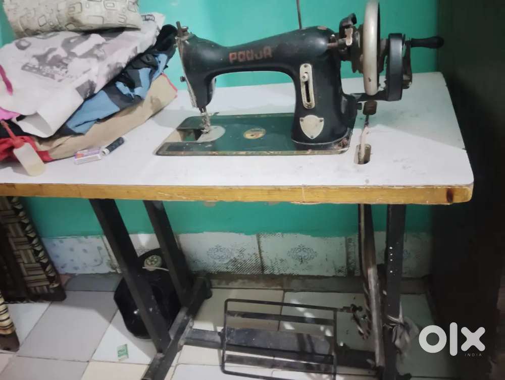 Small sewing machine only -₹2500